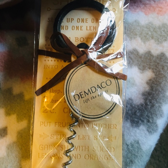 Demdaco wrought iron corkscrew gift set - Picture 1 of 4